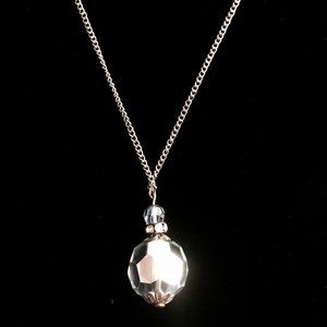 Art Deco Crystal Drop Necklace